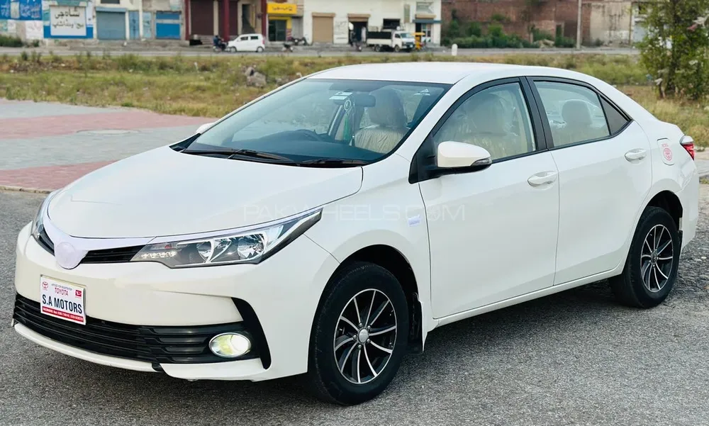 Toyota Corolla 2018 for Sale in Gujrat Image-1
