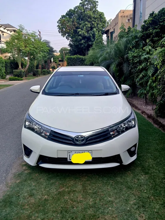 Toyota Corolla 2016 for Sale in Lahore Image-1