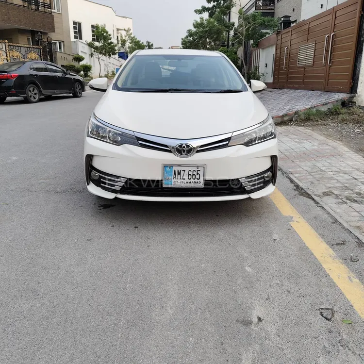 Toyota Corolla 2019 for Sale in Islamabad Image-1