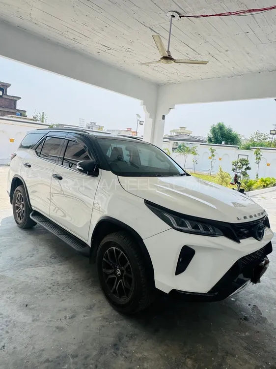 Toyota Fortuner 2018 for Sale in Sialkot Image-1