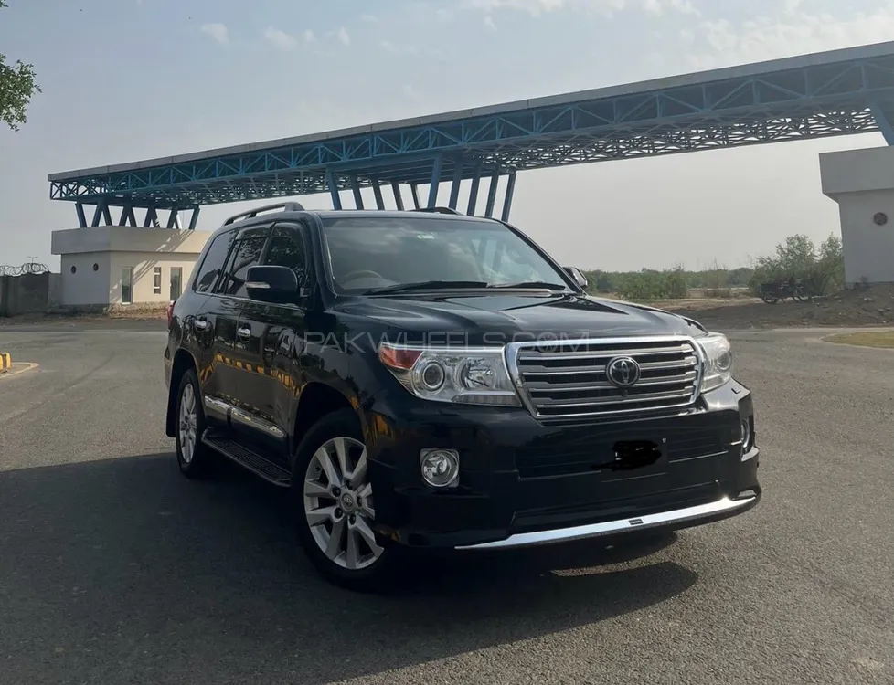 Toyota Land Cruiser 2014 for Sale in Lahore Image-1