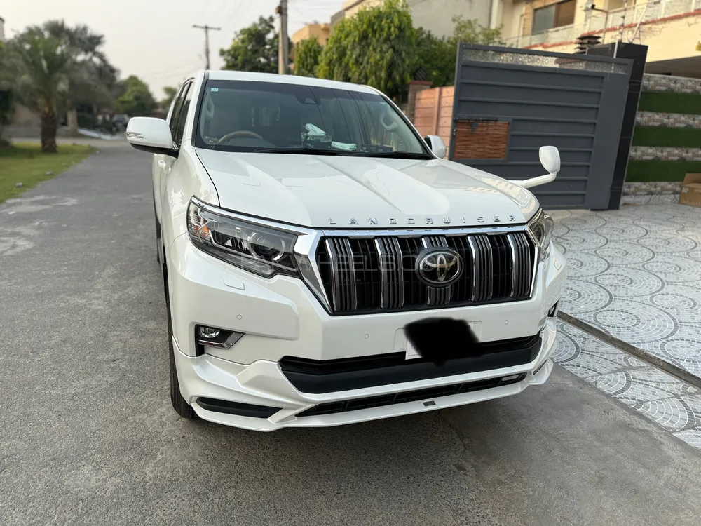 Toyota Prado 2019 for Sale in Lahore Image-1
