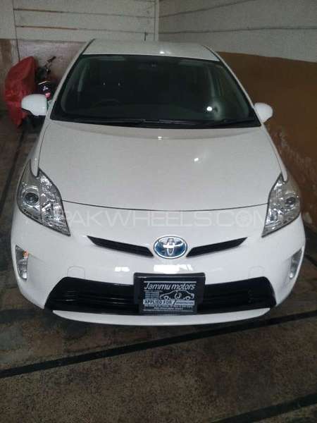 Toyota Prius 2013 for Sale in Gujranwala Image-1