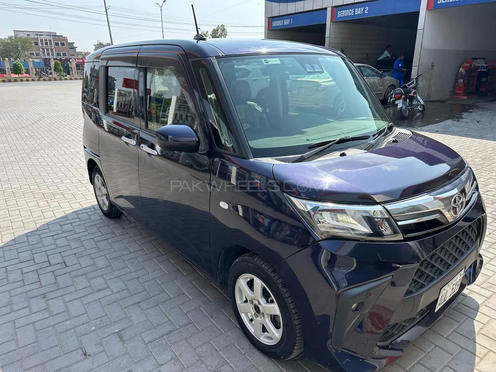Toyota Roomy 2020 for Sale in Sialkot Image-1