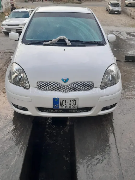 Toyota Vitz 1999 for Sale in Peshawar Image-1