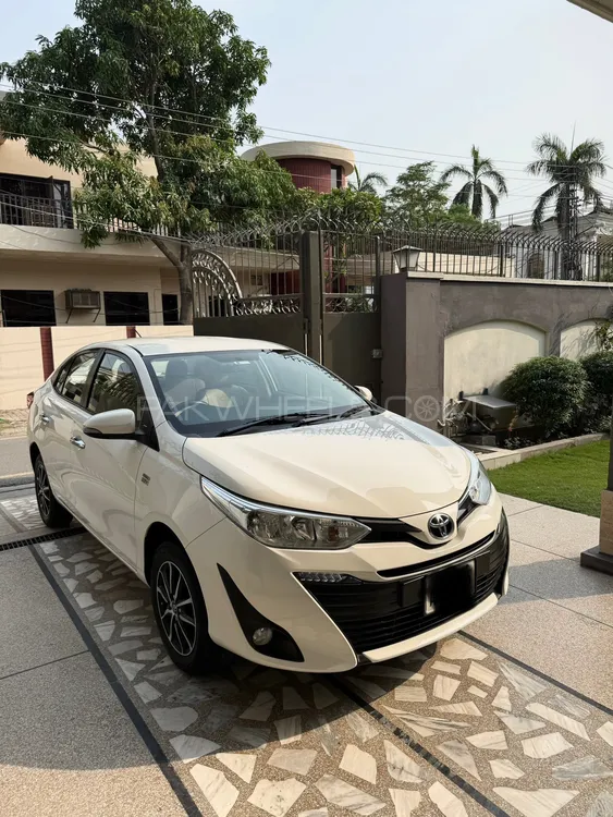 Toyota Yaris Sedan 2021 for Sale in Lahore Image-1