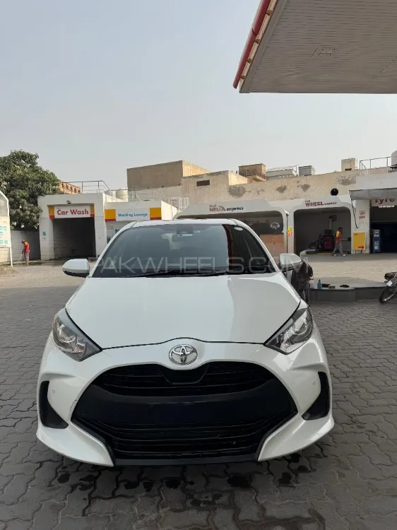 Toyota Yaris Hatchback 2020 for Sale in Multan Image-1