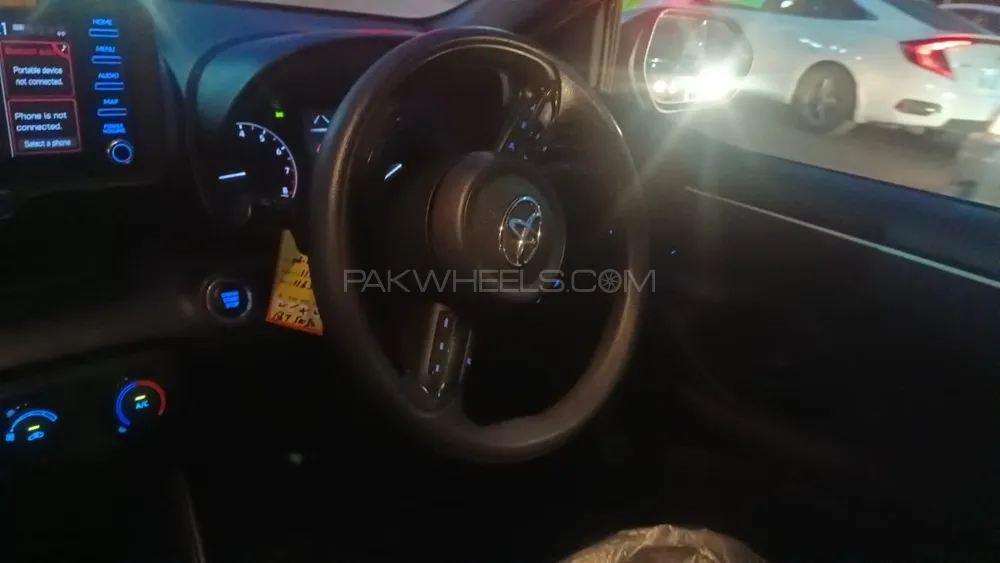 Toyota Yaris Hatchback 2020 for Sale in Lahore Image-1