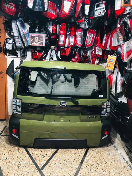 Daihatsu Taft All body parts Available Image-1