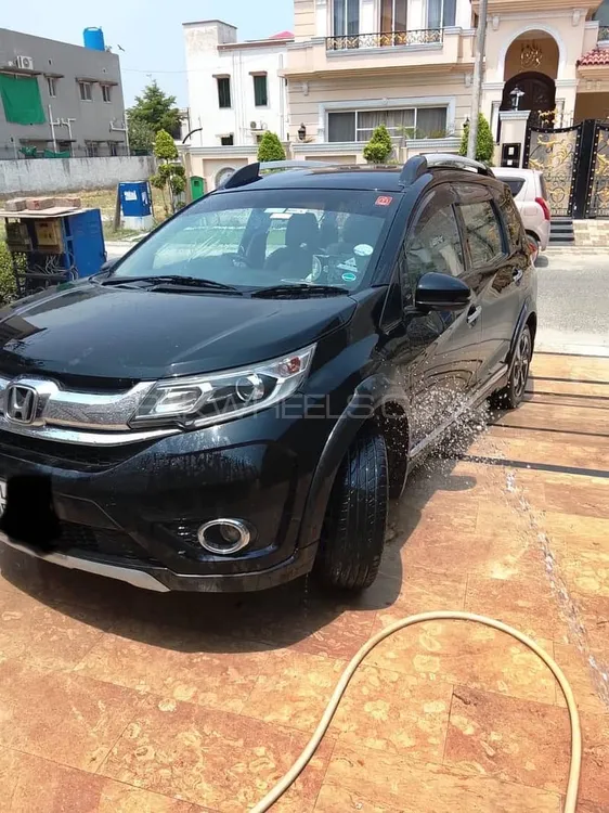 Honda BR-V 2018 for Sale in Lahore Image-1