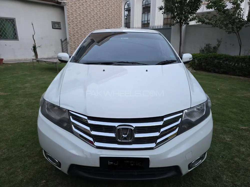 Honda City 2015 for Sale in Islamabad Image-1