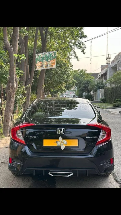Honda Civic 2018 for Sale in Pir mahal Image-1