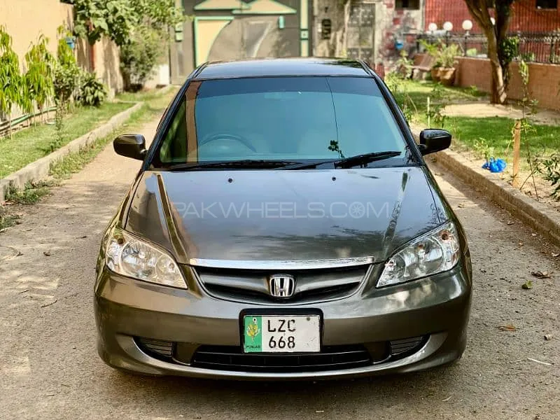 Honda Civic 2004 for Sale in Lahore Image-1