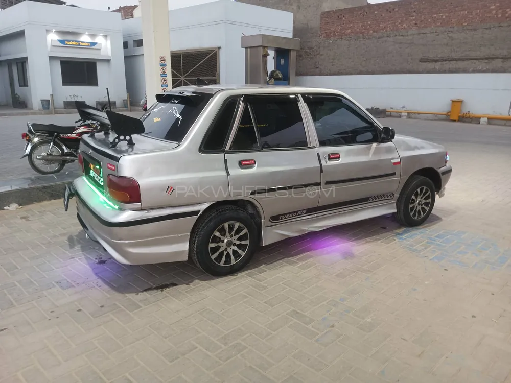 کِیا کلاسک 2004 for Sale in لاہور Image-1
