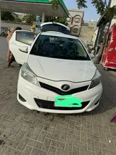 Toyota Vitz F 1.0 2012 for Sale