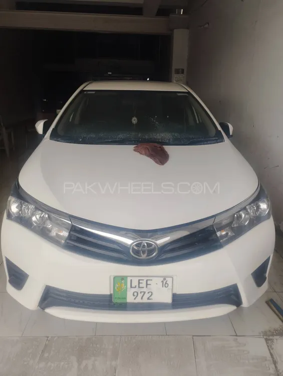 Toyota Corolla 2016 for Sale in Lahore Image-1