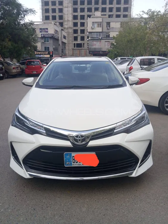 Toyota Corolla 2024 for Sale in Islamabad Image-1