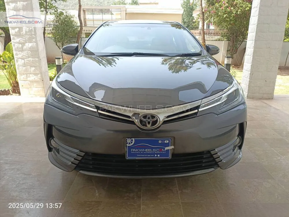 Toyota Corolla 2018 for Sale in Islamabad Image-1