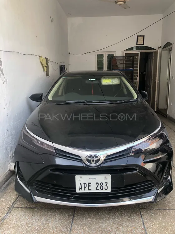 Toyota Corolla 2021 for Sale in Lahore Image-1