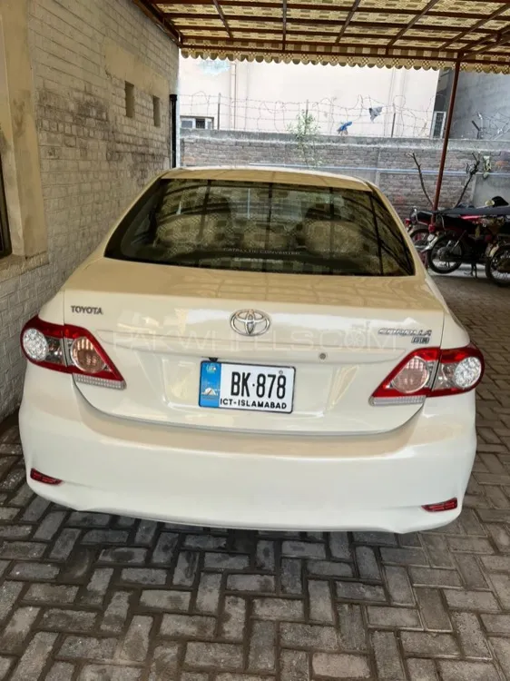 Toyota Corolla 2013 for Sale in Peshawar Image-1