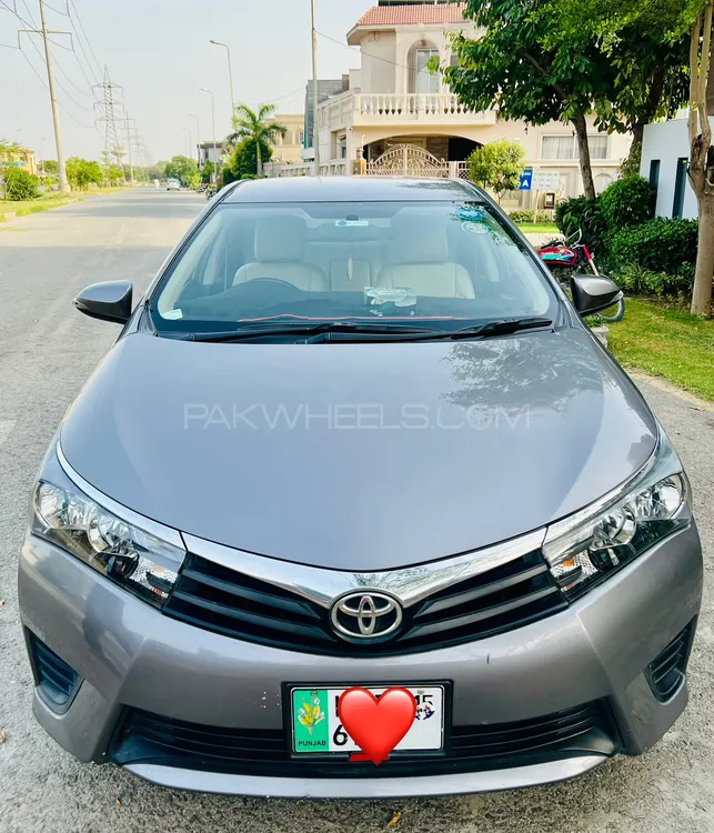 Toyota Corolla 2015 for Sale in Lahore Image-1
