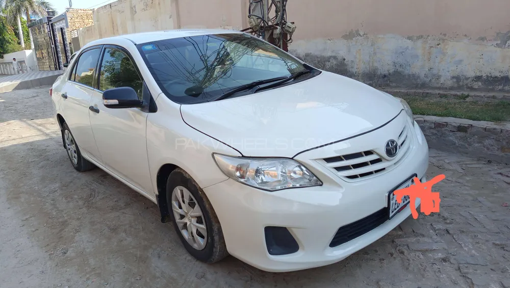 Toyota Corolla 2011 for Sale in Mian Channu Image-1