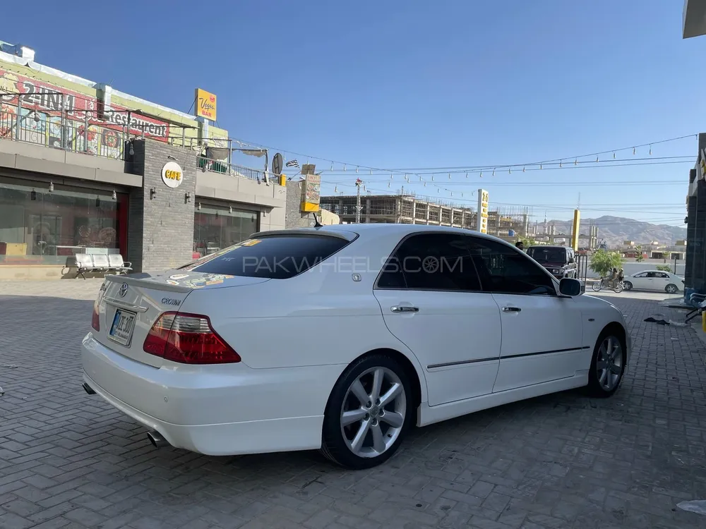 ٹویوٹا کراؤن 2004 for Sale in کراچی Image-1