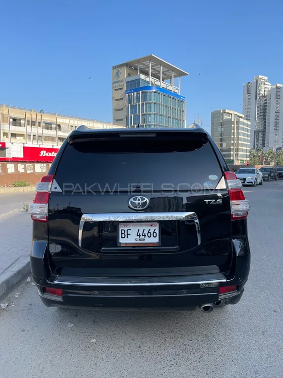 Toyota Prado 2012 for Sale in Karachi Image-1