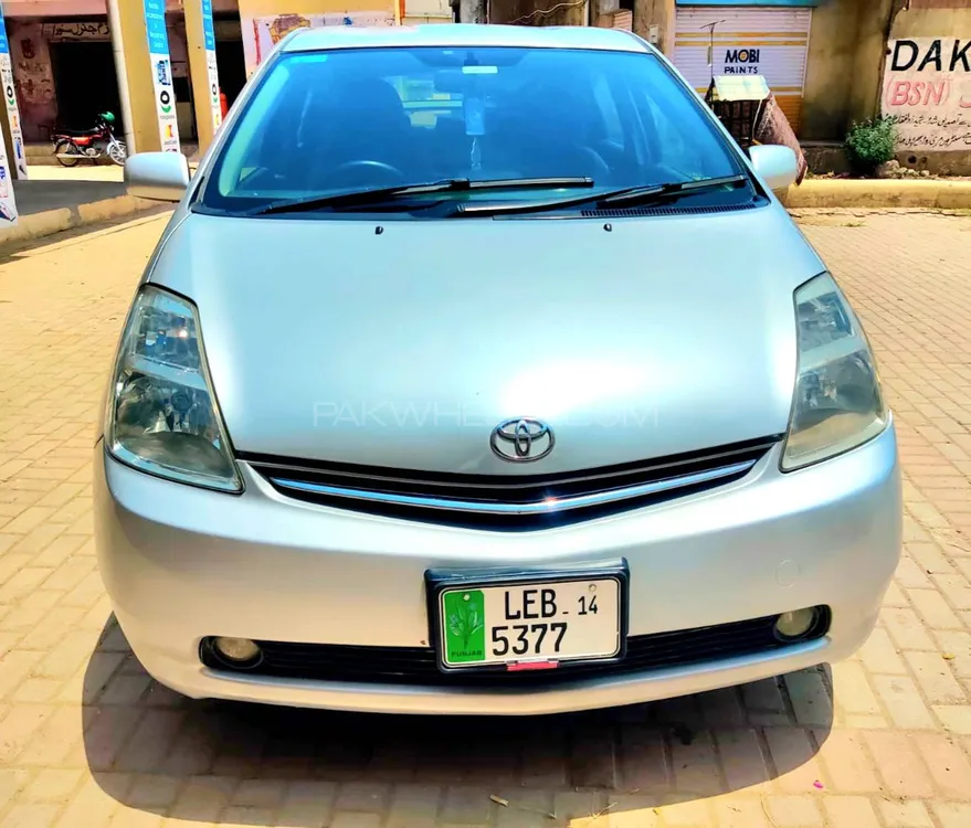 Toyota Prius 2012 for Sale in Islamabad Image-1