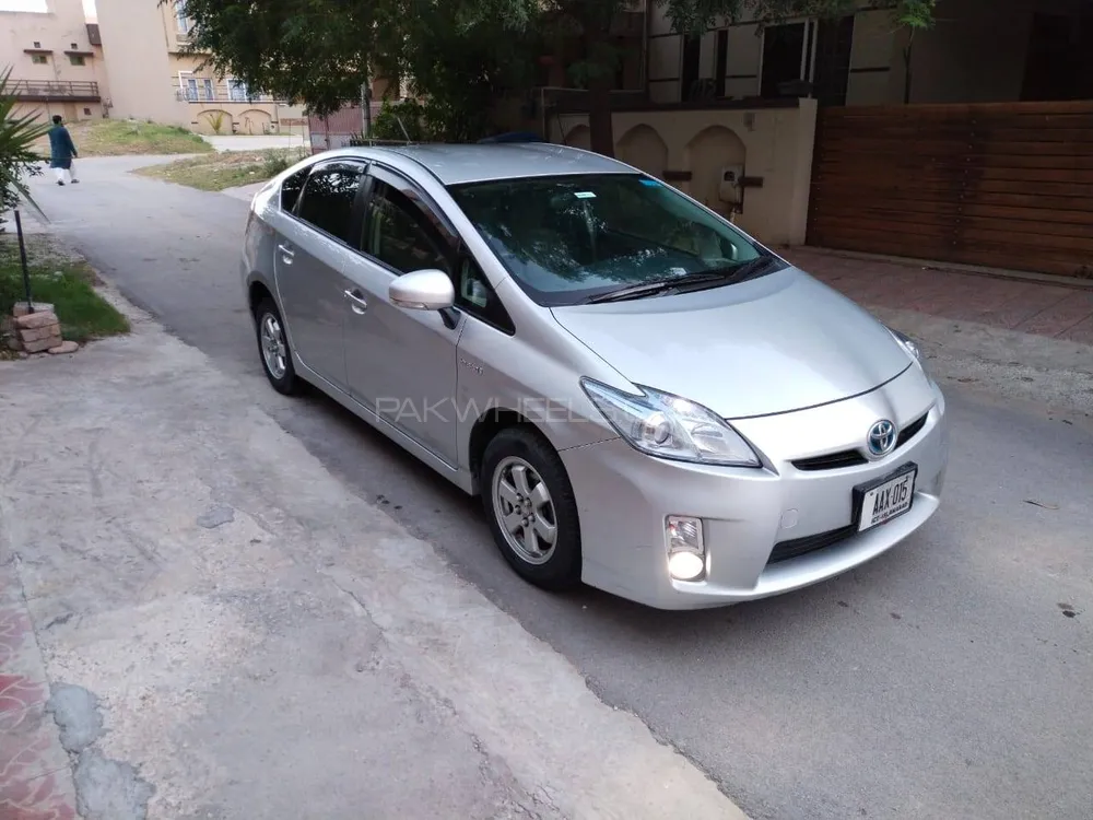 ٹویوٹا پریوس 2011 for Sale in راولپنڈی Image-1