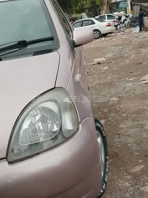 Toyota Vitz 1999 for Sale in Peshawar Image-1