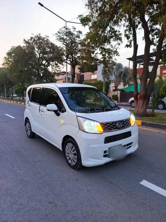 Daihatsu Move 2015 for Sale in Lahore Image-1