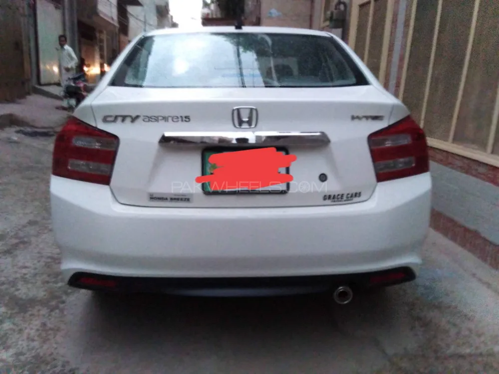 Honda City 2016 for Sale in Faisalabad Image-1