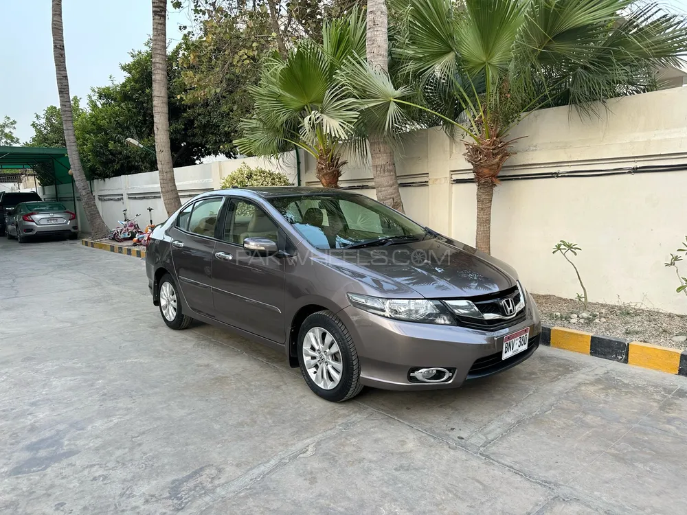 Honda City 2018 for Sale in Karachi Image-1