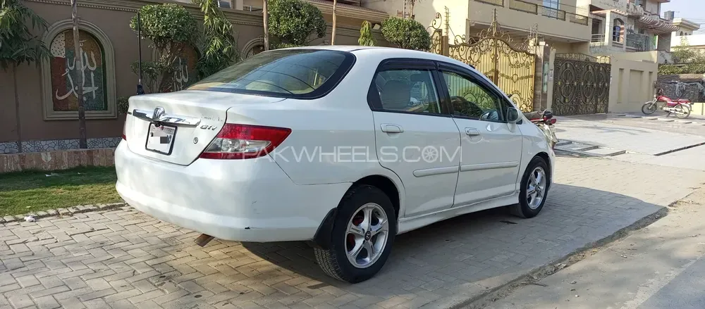 Honda City 2004 for Sale in Lahore Image-1