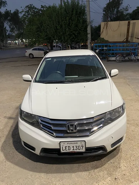 Honda City 2010 for Sale in Jhelum Image-1