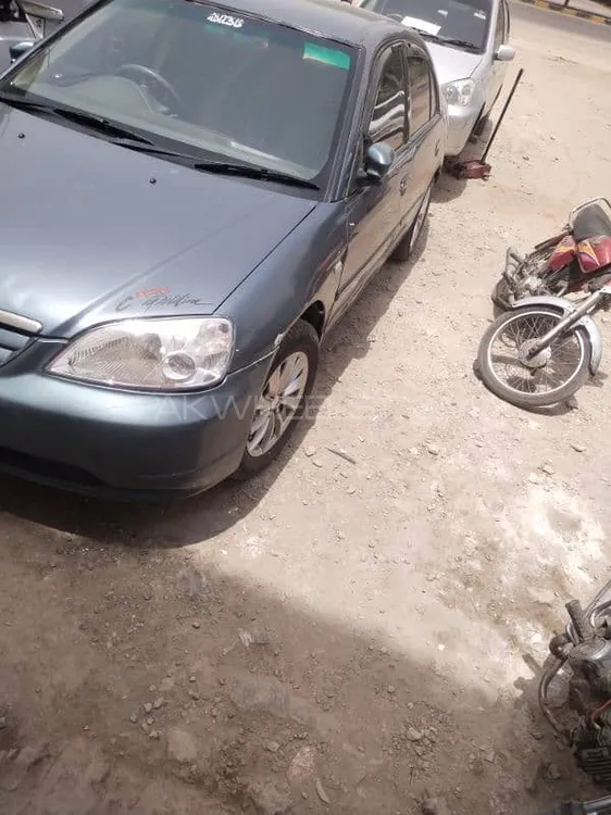 Honda Civic 2004 for Sale in Faisalabad Image-1