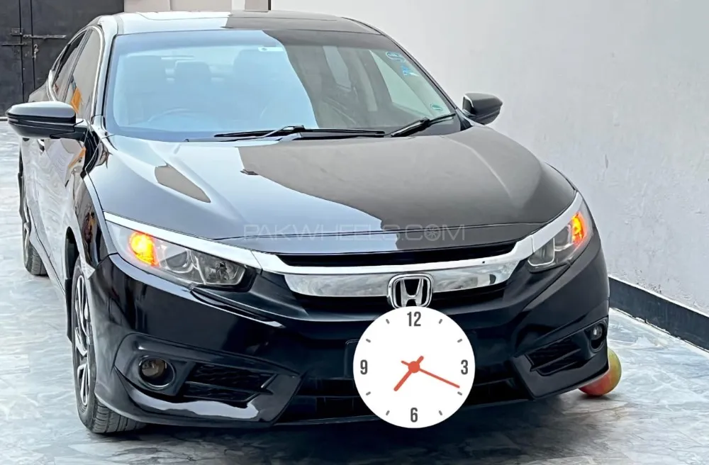 Honda Civic 2018 for Sale in Lahore Image-1