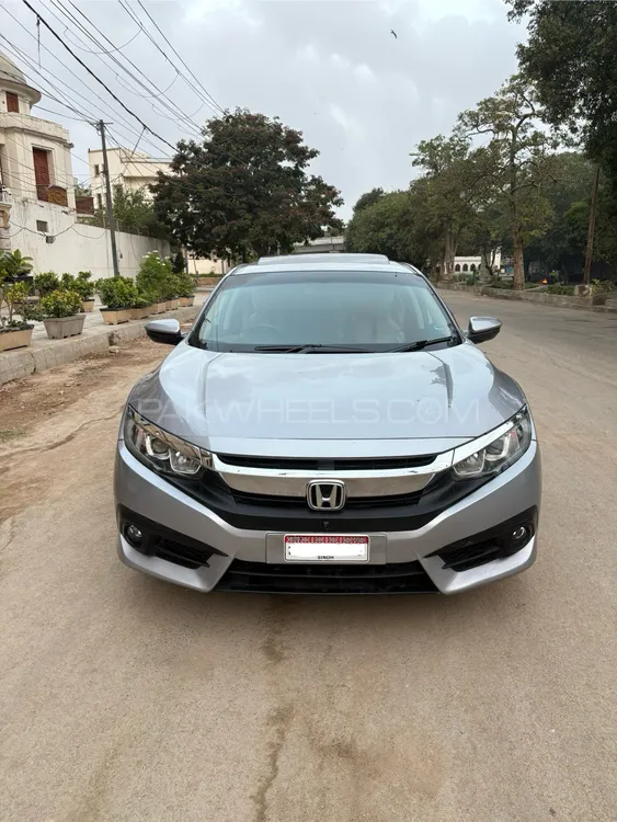 Honda Civic 2018 for Sale in Karachi Image-1