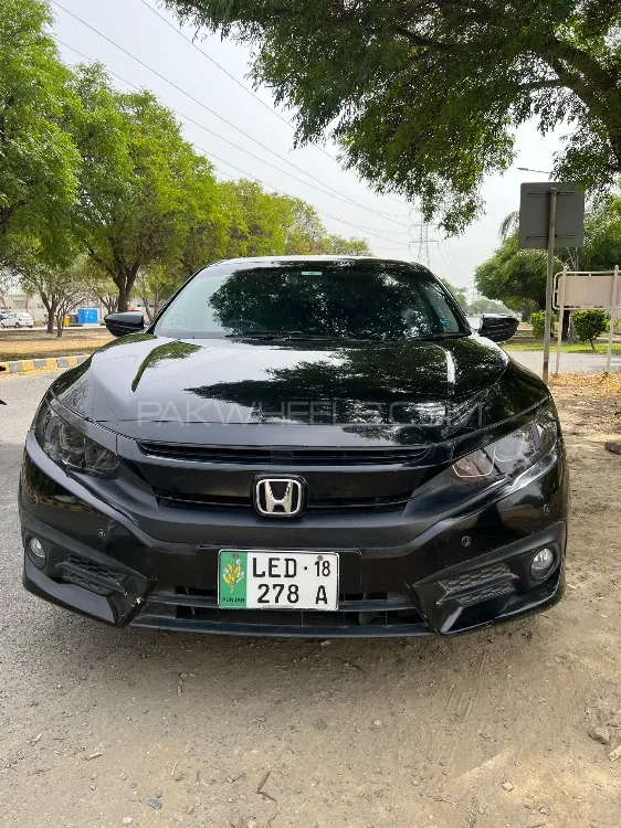 Honda Civic 2018 for Sale in Lahore Image-1