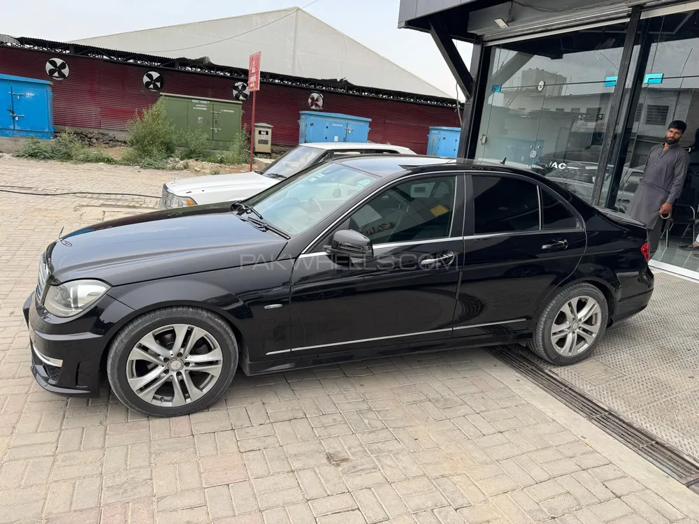 مرسڈیز بینز سی کلاس 2012 for Sale in اسلام آباد Image-1