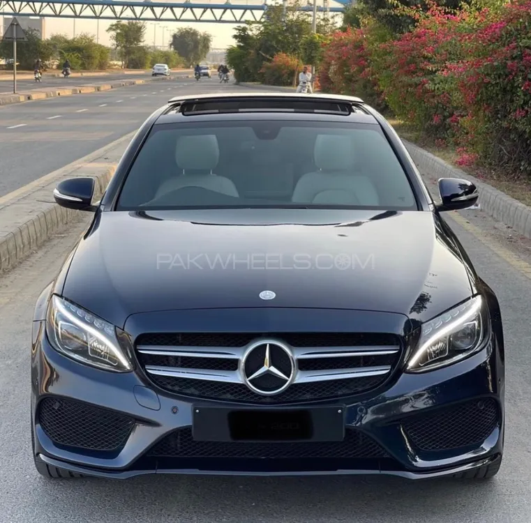 Mercedes Benz C Class 2015 for Sale in Lahore Image-1