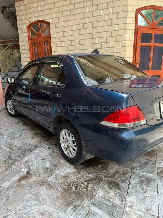 Mitsubishi Lancer 2004 for Sale in Faisalabad Image-1