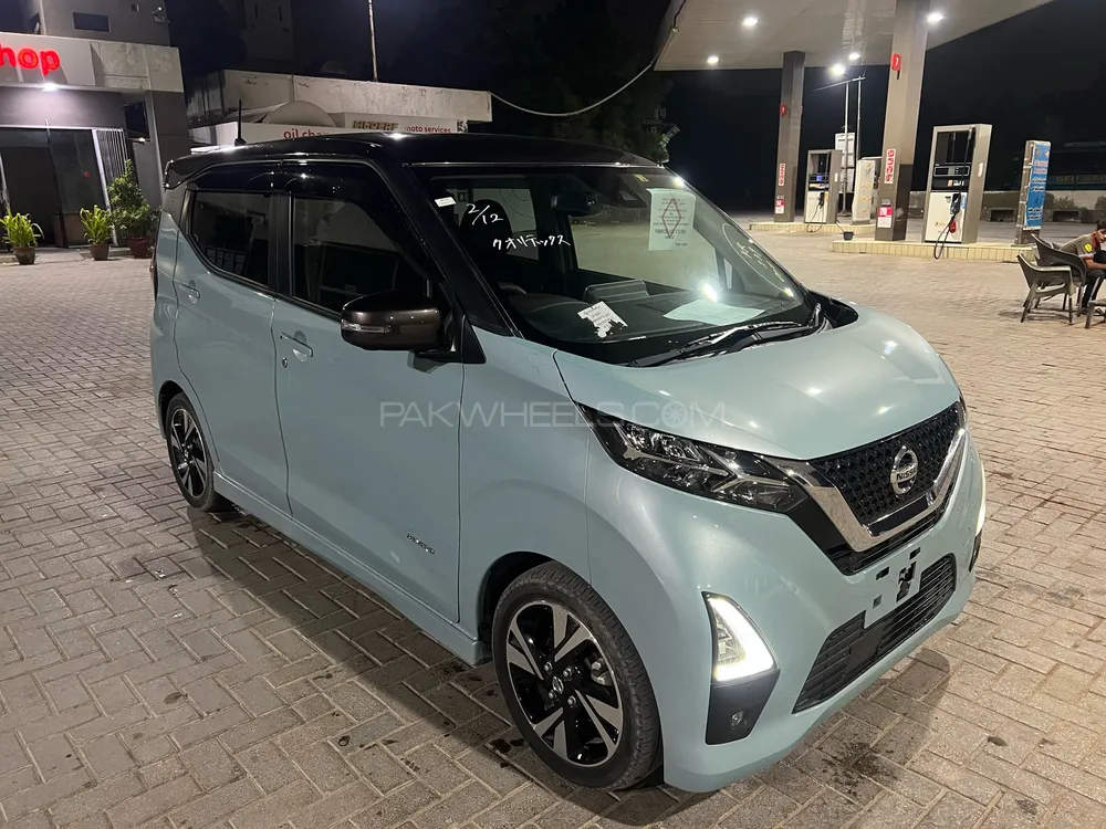 نسان ڈیز 2022 for Sale in کراچی Image-1