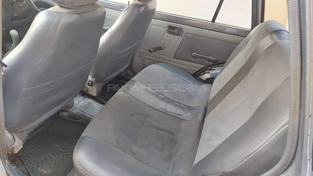 Suzuki Mehran 2010 for Sale in Lahore Image-1