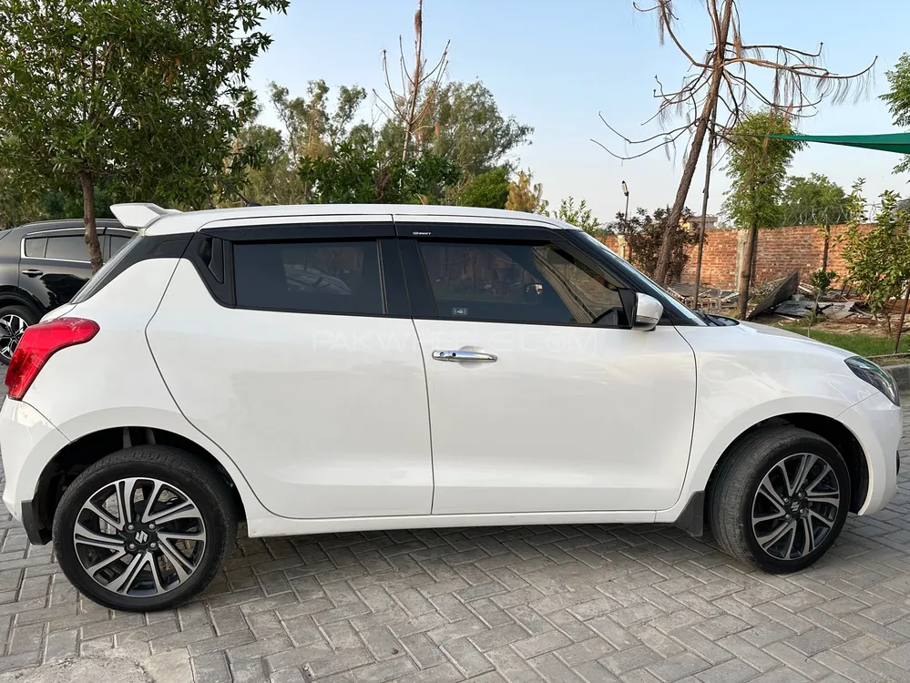 Suzuki Swift 2024 for Sale in Sialkot Image-1