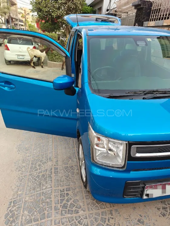 سوزوکی ویگن آر 2019 for Sale in کراچی Image-1