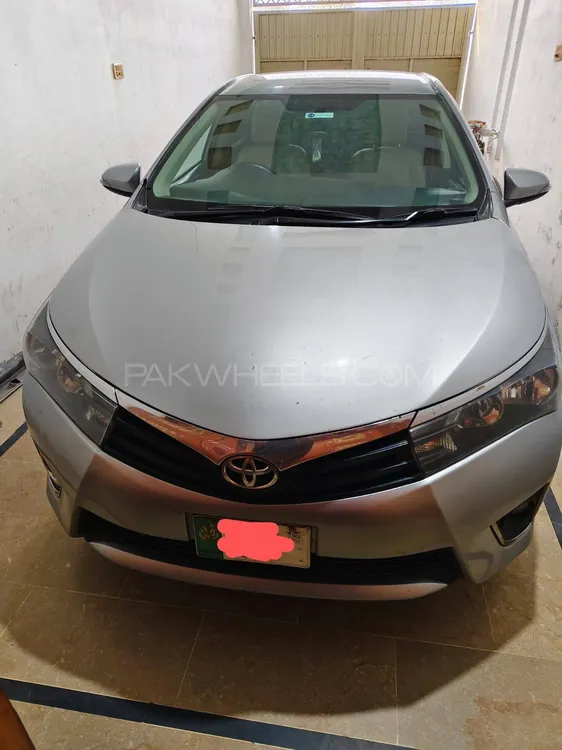 Toyota Corolla 2015 for Sale in Multan Image-1