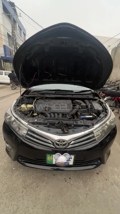 Toyota Corolla 2014 for Sale in Lahore Image-1