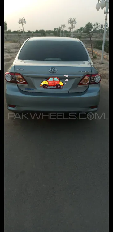 Toyota Corolla 2013 for Sale in Toba Tek Singh Image-1